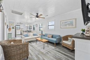 Walk to Crescent Beach Updated Condo with Balcony